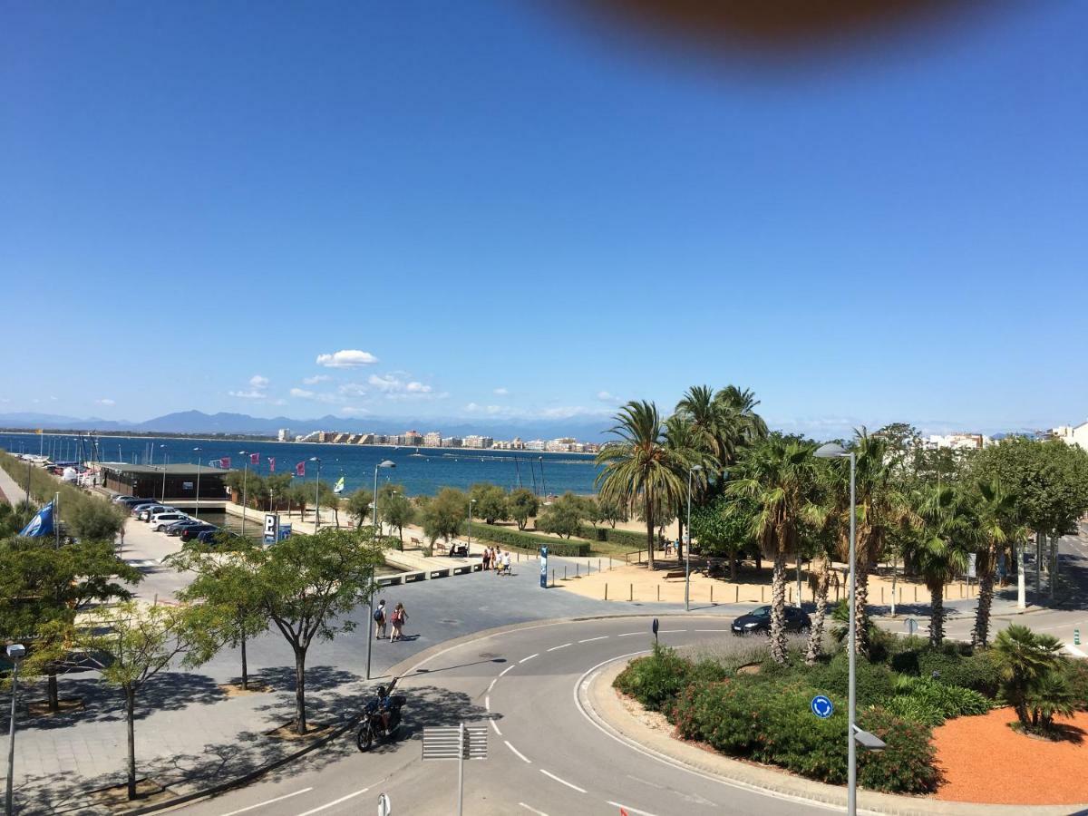 Capvespre Apartamento Roses Exterior foto